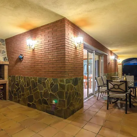 Elysium Villa *